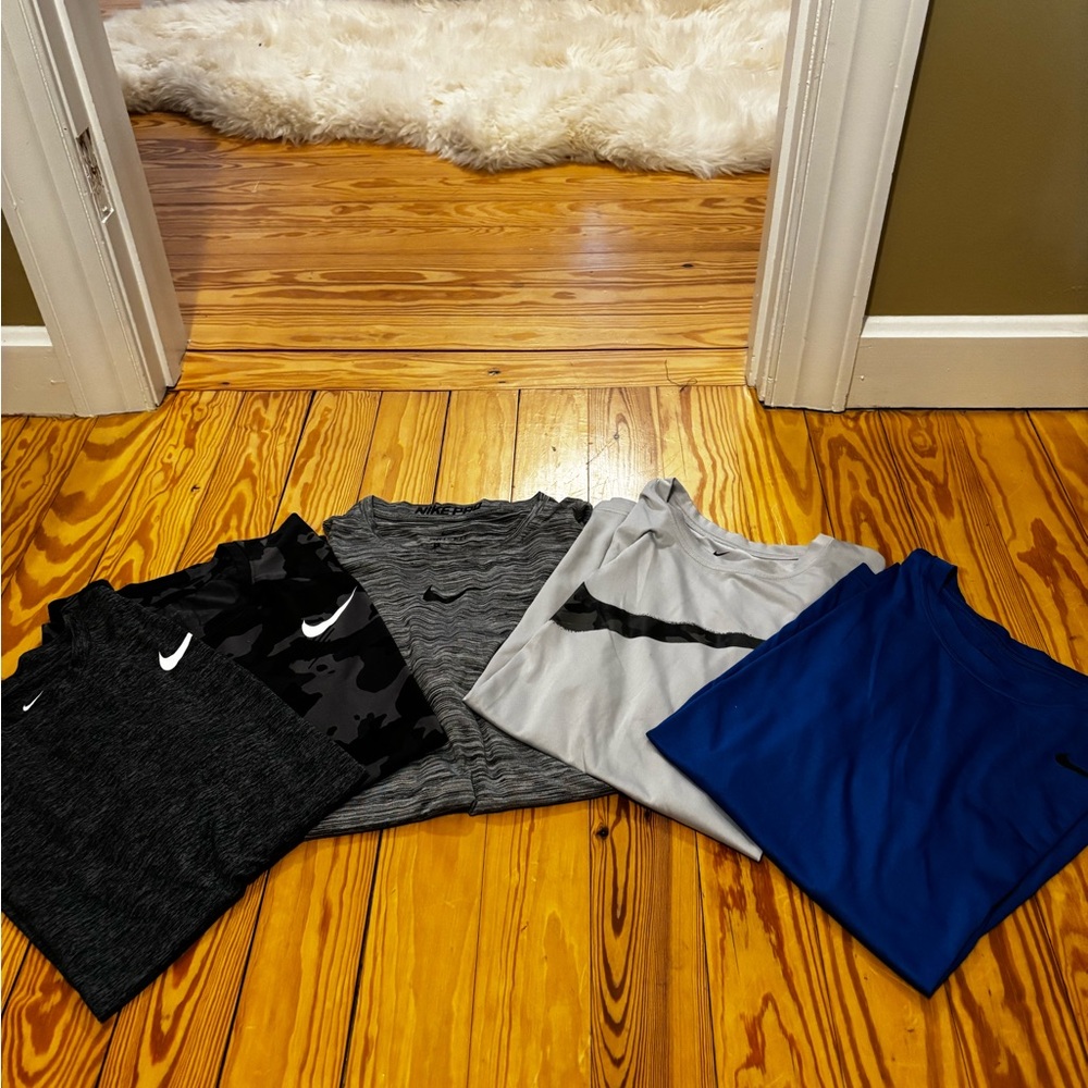 Nike Men's T-Shirts Set